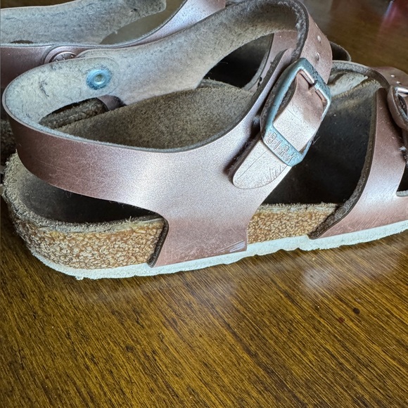 Birkenstock Rio Kids Rose Gold Sandals Sz 30/US 12-12.5 - Picture 6 of 9